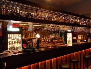 Ofisiant tələb olunur, 1 ildən az təcrübə lalafo.az -da Ofisiant tələb olunur, 1 ildən az təcrübə