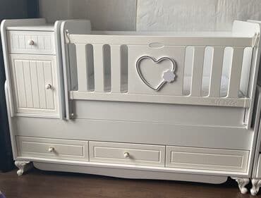 Oğlan və qız üçün, İşlənmiş, Dördbucaq, Beşik, Matras ilə, Yellənmə mexanizm ilə lalafo.az -da Oğlan və qız üçün, İşlənmiş, Dördbucaq, Beşik, Matras ilə, Yellənmə mexanizm ilə