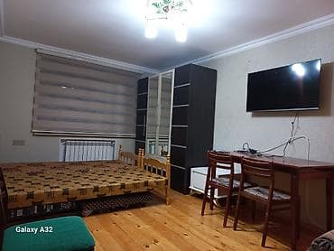 Ev Neftçilər metrosunun düz çıxışında Unibankın yanındadır. 5 lalafo.az -da Ev Neftçilər metrosunun düz çıxışında Unibankın yanındadır. 5