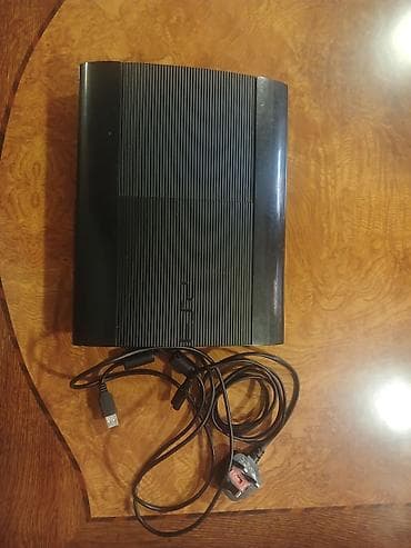Sony PlayStation 3 (PS3) Super Slim yaxşı vəziytdədi real alıcı lalafo.az -da Sony PlayStation 3 (PS3) Super Slim yaxşı vəziytdədi real alıcı