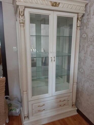 Bu mebelin butun yataq, qonaq, divan kreslo desti var. seliqeli lalafo.az -da Bu mebelin butun yataq, qonaq, divan kreslo desti var. seliqeli