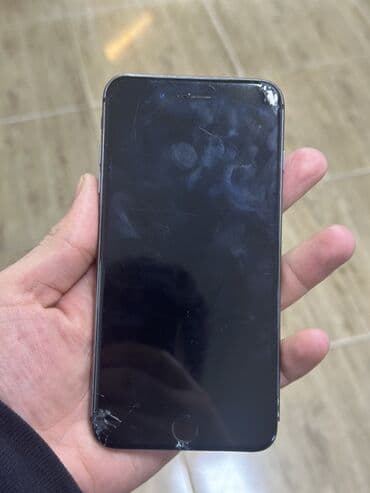 IPhone 8 Plus, 64 GB, Qara, Qırıq lalafo.az -da IPhone 8 Plus, 64 GB, Qara, Qırıq