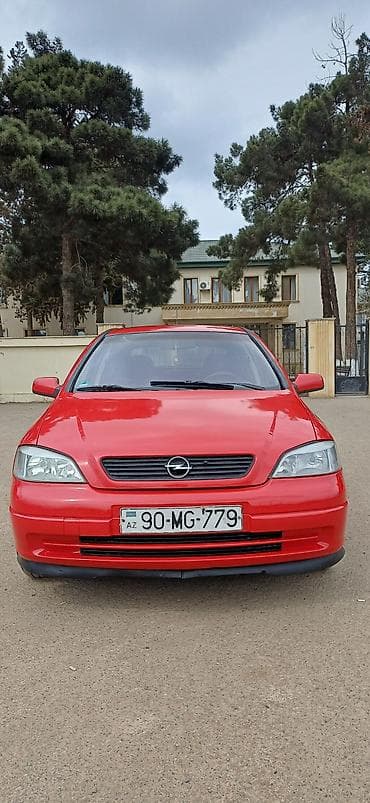 Opel Astra: 1.8 l | 2000 il 182075 km Hetçbek lalafo.az -da Opel Astra: 1.8 l | 2000 il 182075 km Hetçbek