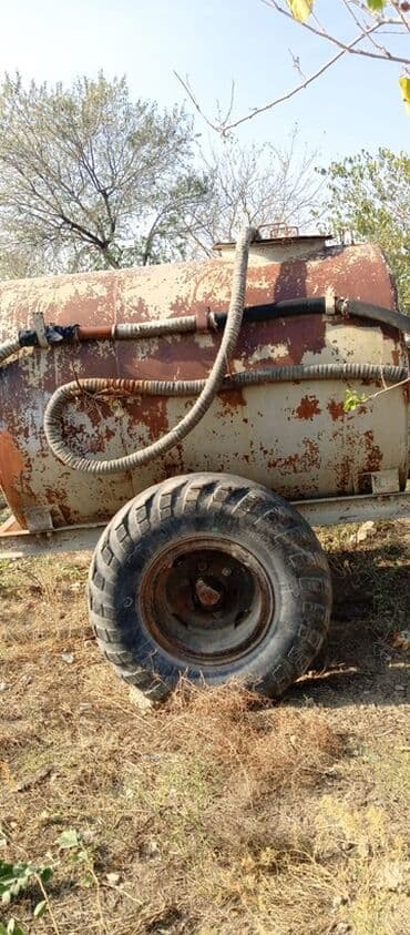 Ротоваторы: 2 ədəd lapet biri böyük dəmir lapet biri balaca taxta lapet və su çəni at lalafo.az — 5 Ротоваторы: 2 ədəd lapet biri böyük dəmir lapet biri balaca taxta lapet və su çəni — 5