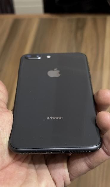 IPhone 8 Plus, Space Gray, Barmaq izi lalafo.az -da IPhone 8 Plus, Space Gray, Barmaq izi