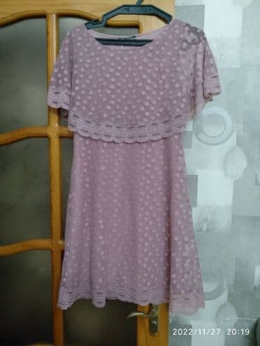 Razmer L və M. Geyimlər əla vəziyyətdə, giyməti 10-15 man lalafo.az -da Razmer L və M. Geyimlər əla vəziyyətdə, giyməti 10-15 man