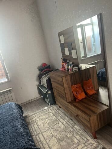 Kiraye otag verilir telebe xanimlara ya is xanimlarcun Bir otagda lalafo.az -da Kiraye otag verilir telebe xanimlara ya is xanimlarcun Bir otagda