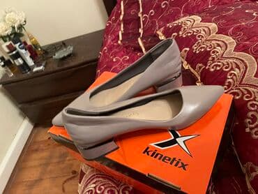 Tuflilər, Burberry, Ölçü: 39, Yeni lalafo.az -da Tuflilər, Burberry, Ölçü: 39, Yeni