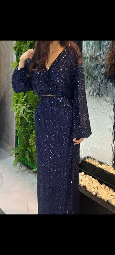 Bir defe geyinilib) Ziyafet geyimidir, yubka ve koftasi. Ayri lalafo.az -da Bir defe geyinilib) Ziyafet geyimidir, yubka ve koftasi. Ayri