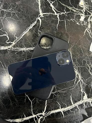 IPhone 13, 128 GB, Midnight, Zəmanət, Simsiz şarj, Face ID lalafo.az -da IPhone 13, 128 GB, Midnight, Zəmanət, Simsiz şarj, Face ID