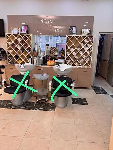 *100azn* Stend, desmal şampun qoyulan şkaflarla bir yerde lalafo.az -da *100azn* Stend, desmal şampun qoyulan şkaflarla bir yerde