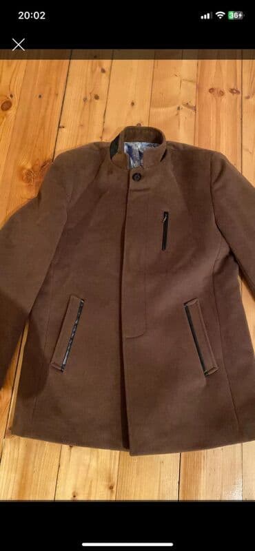 Kişi üçün qəhvəyi rəngli palto/jaket. - Model: dik yaxalı, bir lalafo.az -da Kişi üçün qəhvəyi rəngli palto/jaket. - Model: dik yaxalı, bir