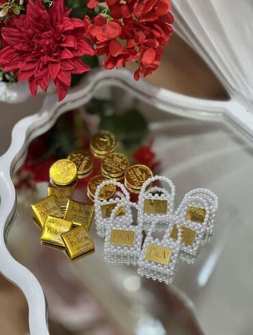 Salan əziz müştərilər nişan və xına xonçalarnıza və zövqünüzə oxşayan lalafo.az -da Salan əziz müştərilər nişan və xına xonçalarnıza və zövqünüzə oxşayan