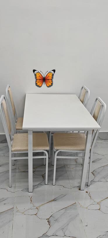 Masa 4 ədəd oturacaqla 120m çox az istifadə edilib mətbəx, kafe üçün lalafo.az -da Masa 4 ədəd oturacaqla 120m çox az istifadə edilib mətbəx, kafe üçün