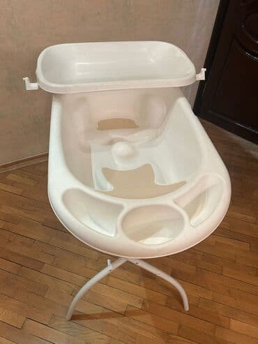 Ushaq vannasi. demek olar ki,istifade olunmayib. keyfiyyet ela lalafo.az -da Ushaq vannasi. demek olar ki,istifade olunmayib. keyfiyyet ela