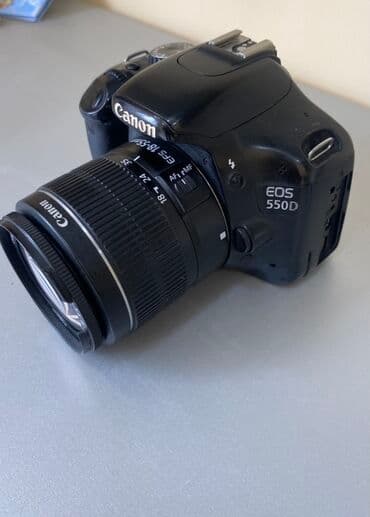 Canon EOS 550D fotoaparatı, 18-55mm EF-S obyektivi ilə təchiz olunub lalafo.az -da Canon EOS 550D fotoaparatı, 18-55mm EF-S obyektivi ilə təchiz olunub
