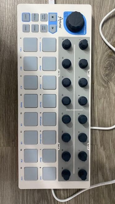 Arturia BeatStep – MIDI kontroller və sekvenser Xüsusiyyətlər: - 16 lalafo.az -da Arturia BeatStep – MIDI kontroller və sekvenser Xüsusiyyətlər: - 16