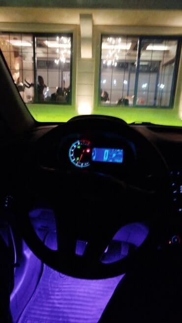 Yaşıl ledlər satılır dumanlıya lalafo.az -da Yaşıl ledlər satılır dumanlıya