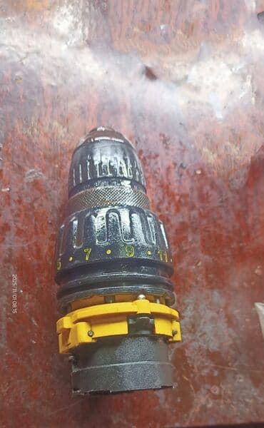 Zarfsız məftilsiz matkap üçün sürtgü muftalı patron bloku. Məhsul lalafo.az -da Zarfsız məftilsiz matkap üçün sürtgü muftalı patron bloku. Məhsul