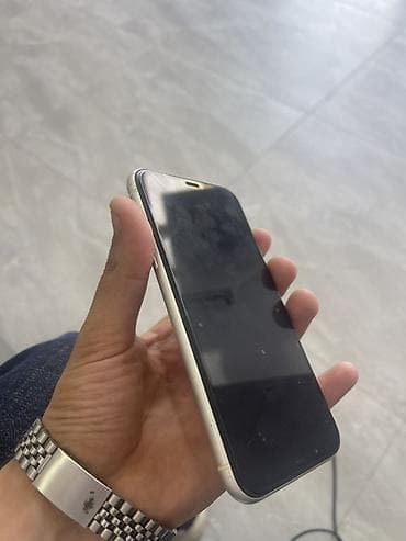 IPhone 11, Ağ lalafo.az -da IPhone 11, Ağ