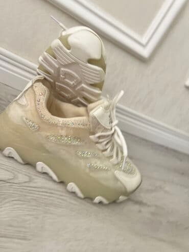 Ölçü: 36.5, rəng - Ağ, Yeni lalafo.az -da Ölçü: 36.5, rəng - Ağ, Yeni