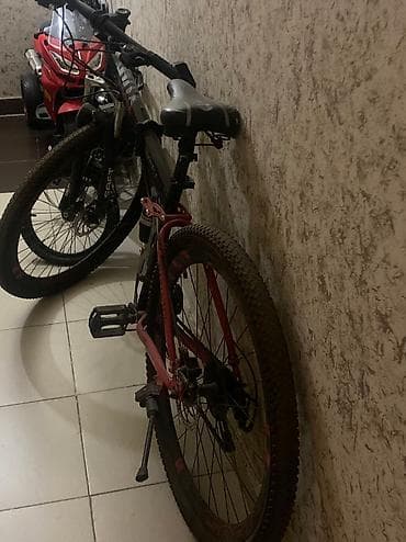 İşlənmiş Şəhər velosipedi 24", sürətlərin sayı: 30, Pulsuz çatdırılma lalafo.az -da İşlənmiş Şəhər velosipedi 24", sürətlərin sayı: 30, Pulsuz çatdırılma
