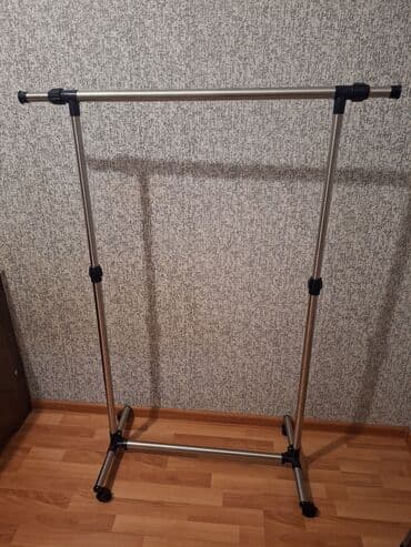 Tək səviyyəli metal paltar asqısı (rulonlu) - Material: paslanmayan lalafo.az -da Tək səviyyəli metal paltar asqısı (rulonlu) - Material: paslanmayan