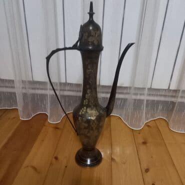 Şərq üslubunda dekorativ mis/metal ibrik - Uzun, zərif gövdəli, uzun lalafo.az -da Şərq üslubunda dekorativ mis/metal ibrik - Uzun, zərif gövdəli, uzun