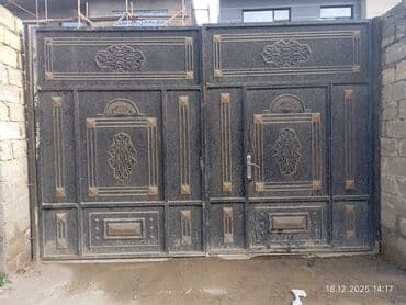 Darvaza satilir 550 manat.Olcu Eni 4 m hüduru 2.70.Unvan Badamdar.SH lalafo.az -da Darvaza satilir 550 manat.Olcu Eni 4 m hüduru 2.70.Unvan Badamdar.SH