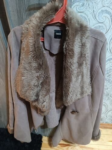 Kurk.isti saxliyir.tuku cixmir.baha almişam. cox az geyilib. hecbir lalafo.az -da Kurk.isti saxliyir.tuku cixmir.baha almişam. cox az geyilib. hecbir