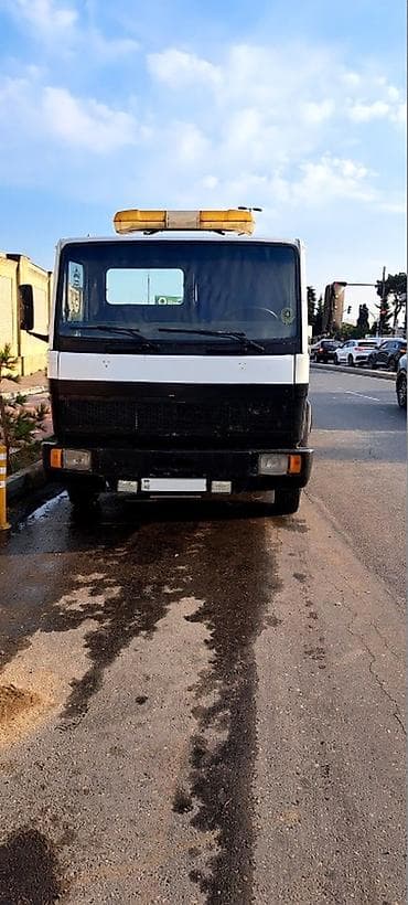 Evakuator (avtomobildaşıyan) yük maşını Mersedes 814 6 təzə təkər - at lalafo.az Evakuator (avtomobildaşıyan) yük maşını Mersedes 814 6 təzə təkər -
