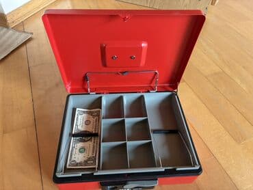 ПО для бизнеса: Qırmızı metal pul qutusu – kilidli - Material: möhkəm metal korpus - at lalafo.az — 2 ПО для бизнеса: Qırmızı metal pul qutusu – kilidli - Material: möhkəm metal korpus - — 2