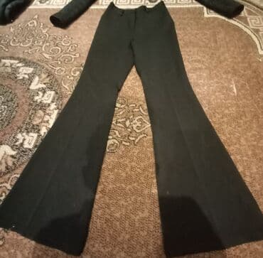 Qara rəngli, trapes qadın şalvarı, 15AZN, razmeri S Klassik və zərif; lalafo.az -da Qara rəngli, trapes qadın şalvarı, 15AZN, razmeri S Klassik və zərif;