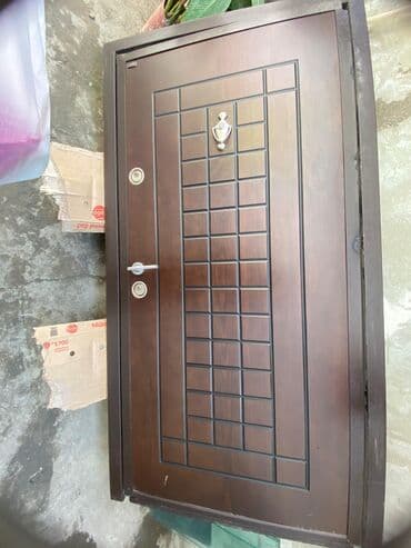 Mənzil üçün İşlənmiş Giriş qapısı Petlə ilə, Ünvandan götürmə lalafo.az -da Mənzil üçün İşlənmiş Giriş qapısı Petlə ilə, Ünvandan götürmə