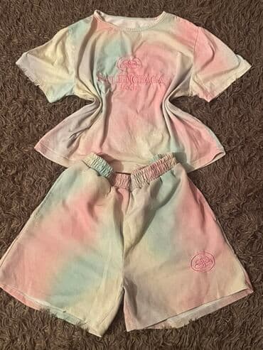 !2Cİ ƏL QADIN GEYİMLƏRİ! hər biri dəmək olar 1-2 dəfə geyinilib lalafo.az -da !2Cİ ƏL QADIN GEYİMLƏRİ! hər biri dəmək olar 1-2 dəfə geyinilib