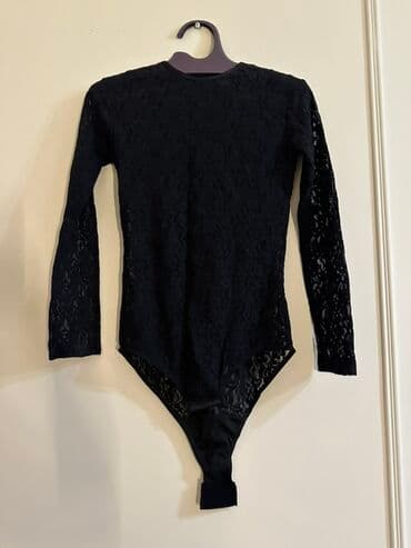 Qara krujeva bodi, təzədir, s ölçü - Model: uzunqol, dairəvi yaxa - lalafo.az -da Qara krujeva bodi, təzədir, s ölçü - Model: uzunqol, dairəvi yaxa -