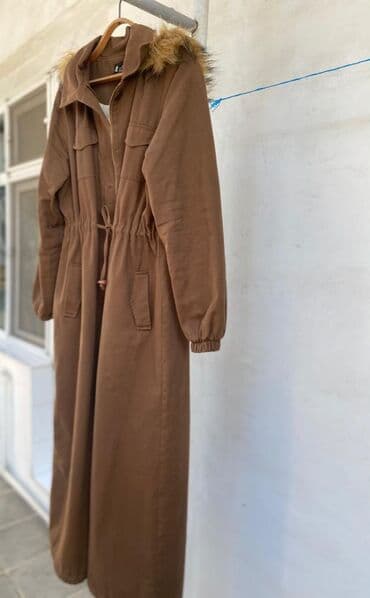 Uzun kurtka. Ici mexli. Eyinde cox gozel qalir. 90 azn alinib lalafo.az -da Uzun kurtka. Ici mexli. Eyinde cox gozel qalir. 90 azn alinib