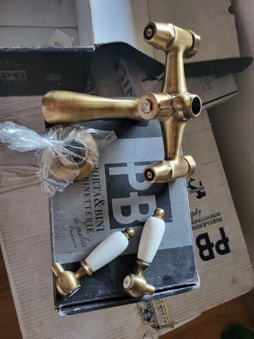 Duş şlanqları: Salam temiz buronza heresinen 2 desdi cox baha almlṣam tek tek lalafo.az -da — 8 Duş şlanqları: Salam temiz buronza heresinen 2 desdi cox baha almlṣam tek tek — 8