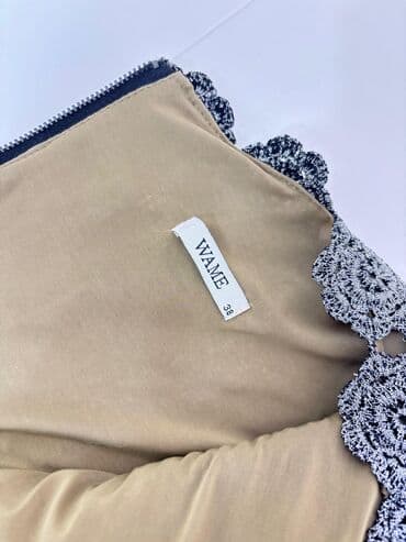 M olcuye uygundur.1Defe geyinilib 250 azn alinib 30 azn satiram lalafo.az -da M olcuye uygundur.1Defe geyinilib 250 azn alinib 30 azn satiram