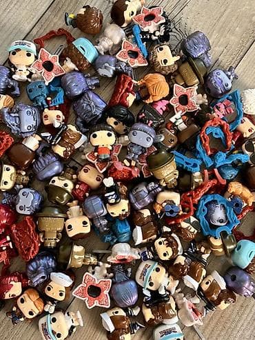 Hər biri 7AZN😍Her Bir ✅Stranger Things temalı miniatür fiqurlar - lalafo.az -da Hər biri 7AZN😍Her Bir ✅Stranger Things temalı miniatür fiqurlar -