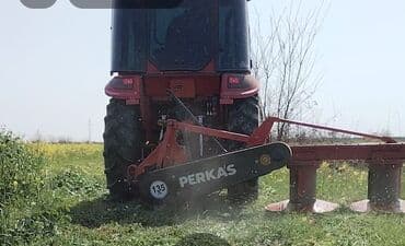 Traktor DT 404, 40 at gücü, motor 5.5 l, Yeni lalafo.az -da Traktor DT 404, 40 at gücü, motor 5.5 l, Yeni