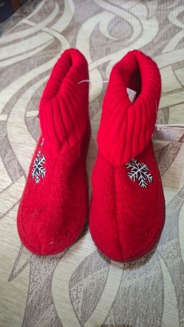 Qız üçün, 32 lalafo.az -da Qız üçün, 32