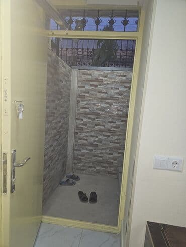 Kirayə üçün kiçik studiya tipli otaq. Xüsusiyyətlər: - Açıq mətbəx lalafo.az -da Kirayə üçün kiçik studiya tipli otaq. Xüsusiyyətlər: - Açıq mətbəx