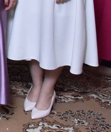 Tuflilər, Ölçü: 38, rəng - Bej, Yeni lalafo.az -da Tuflilər, Ölçü: 38, rəng - Bej, Yeni