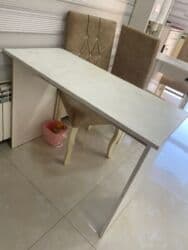 İşlənmiş, İşçi üçün, Dördbucaq masa lalafo.az -da İşlənmiş, İşçi üçün, Dördbucaq masa