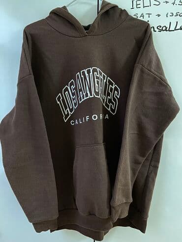 Swearshirt Unisex XL razmer. Qəhvəyi rəng. Gəncə ş. whatsApp yazaraq lalafo.az -da Swearshirt Unisex XL razmer. Qəhvəyi rəng. Gəncə ş. whatsApp yazaraq