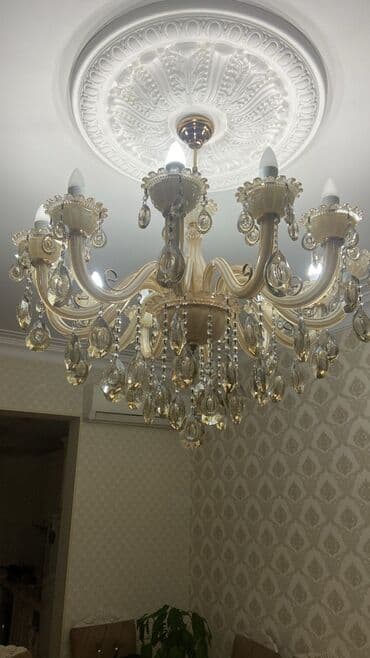 Çılçıraq, 10 və daha çox lampa, Xrustal lalafo.az -da Çılçıraq, 10 və daha çox lampa, Xrustal