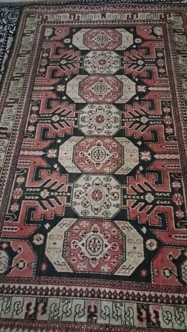 Salam Qədimi Xalça Satılır Uzunu 1.47 Eni 1.40 İsdəyən Əlaqə Saxlasın lalafo.az -da Salam Qədimi Xalça Satılır Uzunu 1.47 Eni 1.40 İsdəyən Əlaqə Saxlasın