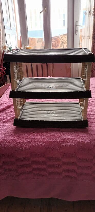 Yeni, Ayaqqabı rəfi, Azərbaycan lalafo.az -da Yeni, Ayaqqabı rəfi, Azərbaycan