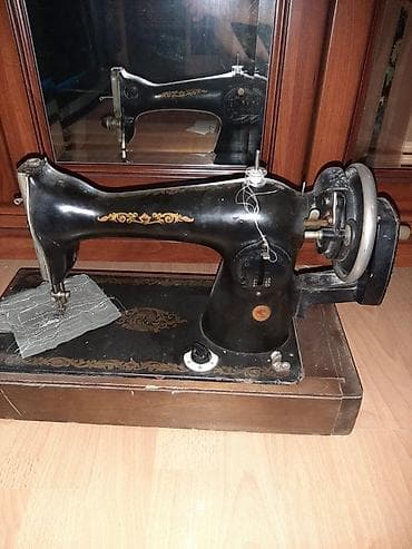 Klassik mexaniki tikiş maşını - Korpus: dözümlü tökmə metal, qara lak lalafo.az -da Klassik mexaniki tikiş maşını - Korpus: dözümlü tökmə metal, qara lak
